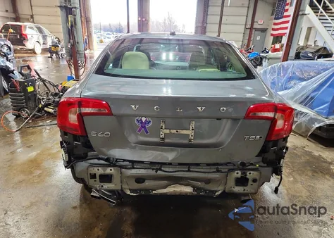 2018 Volvo S60 Inscription from USA, damaged, VIN LYV402TK3JB174076